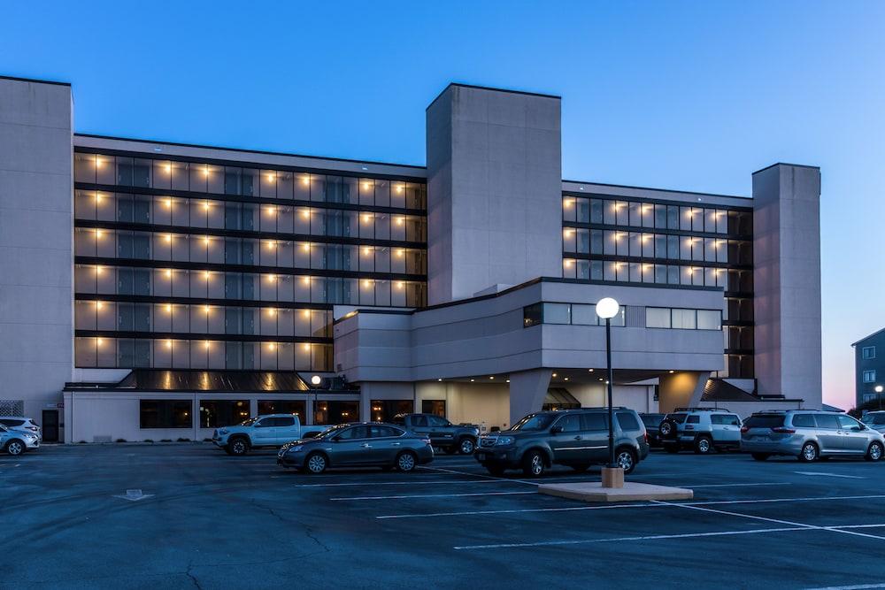 Crystal Coast Oceanfront Hotel Pine Knoll Shores Exterior foto