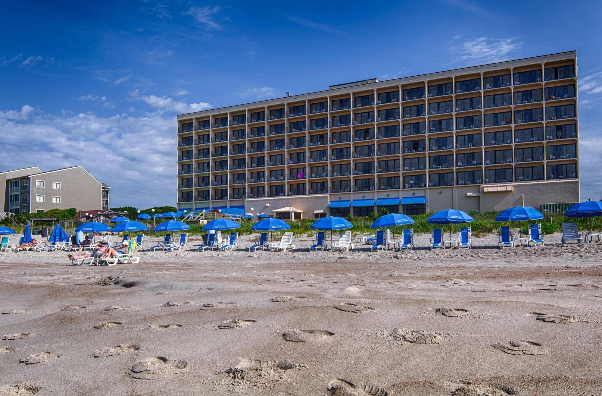 Crystal Coast Oceanfront Hotel Pine Knoll Shores Exterior foto
