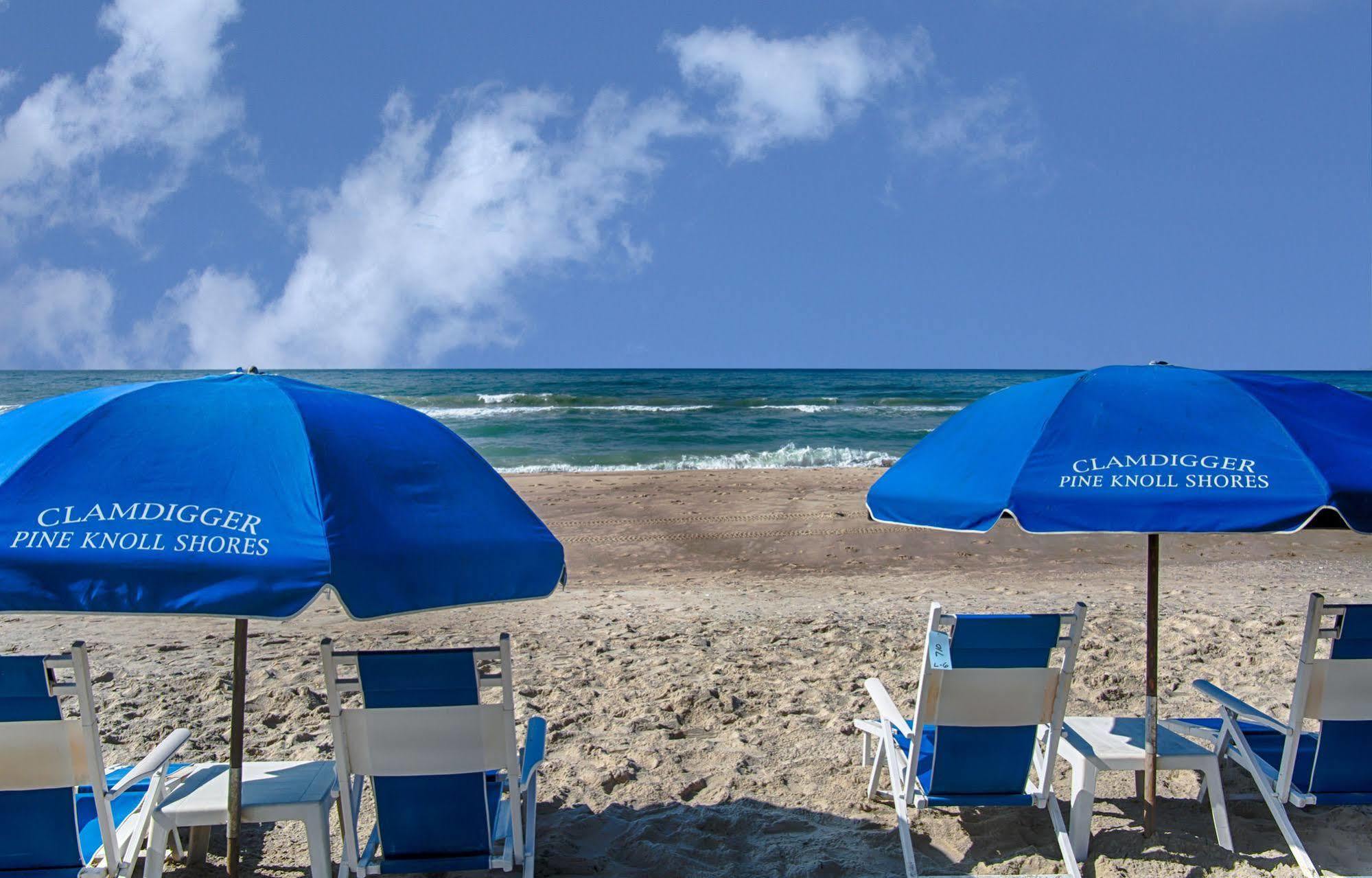 Crystal Coast Oceanfront Hotel Pine Knoll Shores Exterior foto