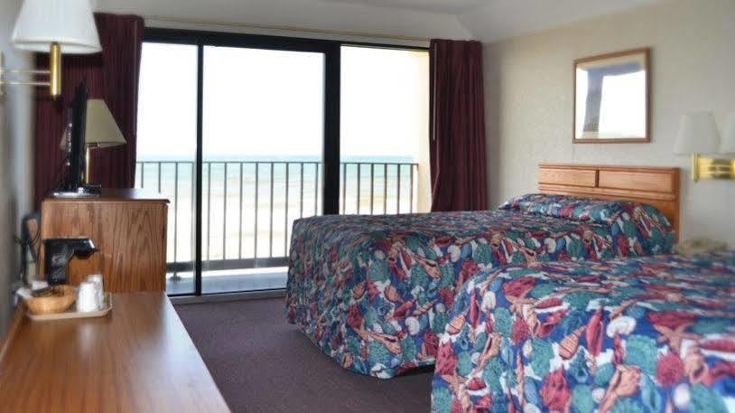 Crystal Coast Oceanfront Hotel Pine Knoll Shores Exterior foto