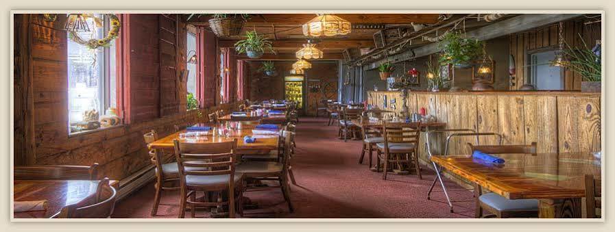 Crystal Coast Oceanfront Hotel Pine Knoll Shores Exterior foto